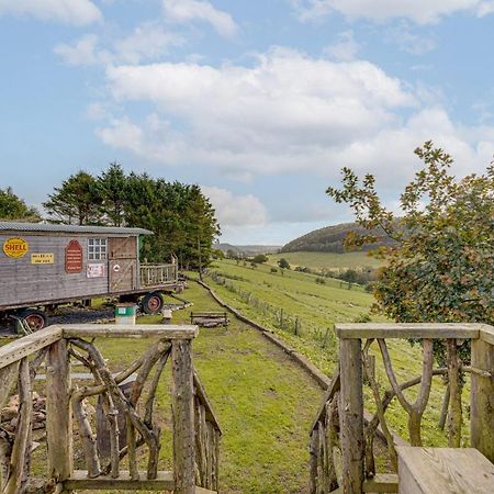 2X Double Bed - Glamping Wagon Dalby Forest Scarborough Exteriér fotografie