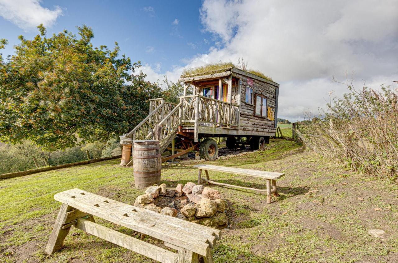 2X Double Bed - Glamping Wagon Dalby Forest Scarborough Exteriér fotografie